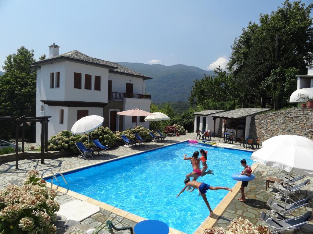 Hotel Vrionis Áyios Dhimítrios Buitenkant foto
