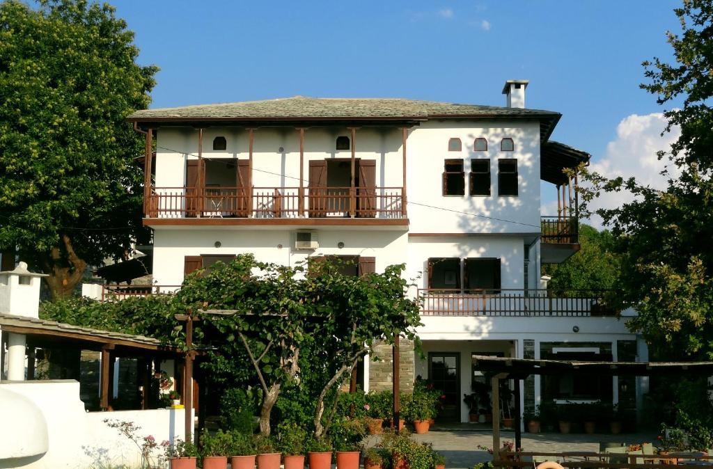 Hotel Vrionis Áyios Dhimítrios Buitenkant foto