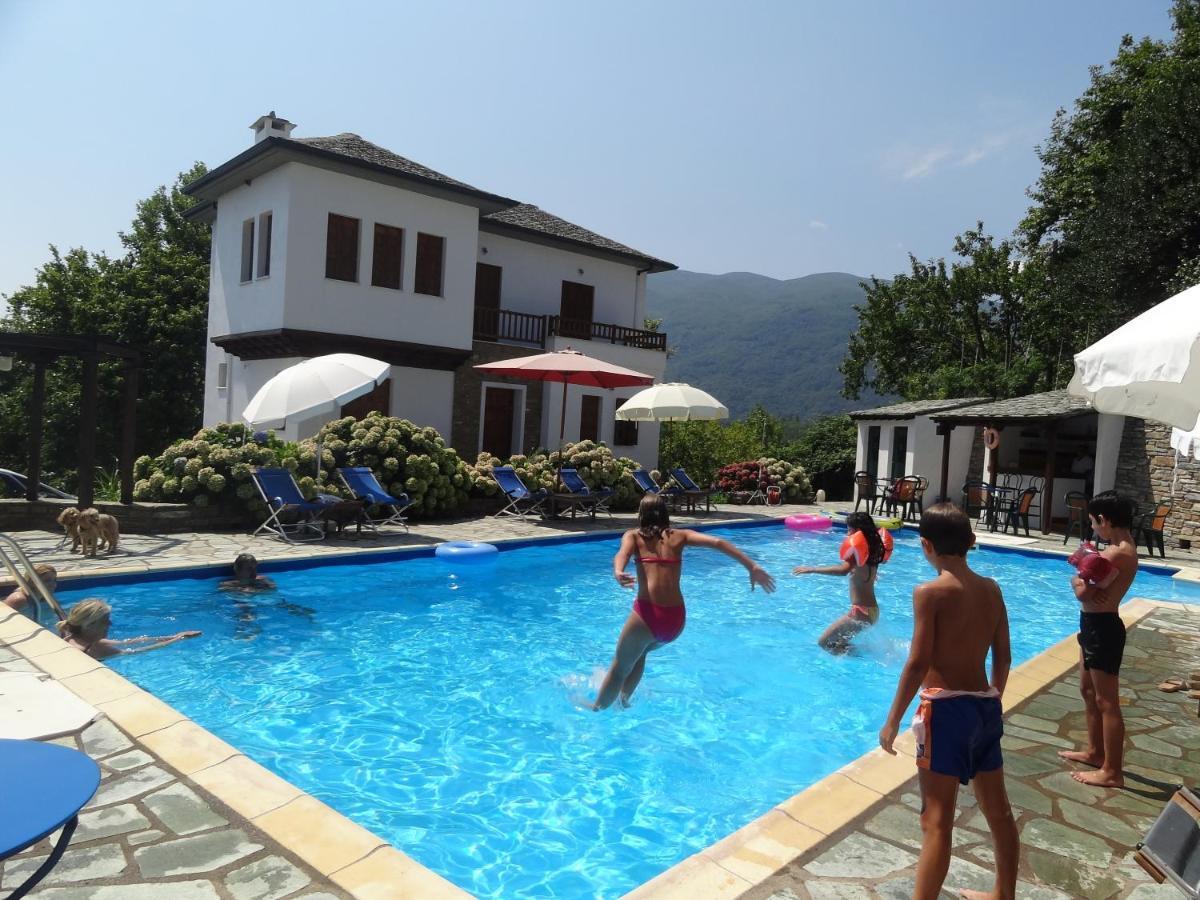 Hotel Vrionis Áyios Dhimítrios Buitenkant foto