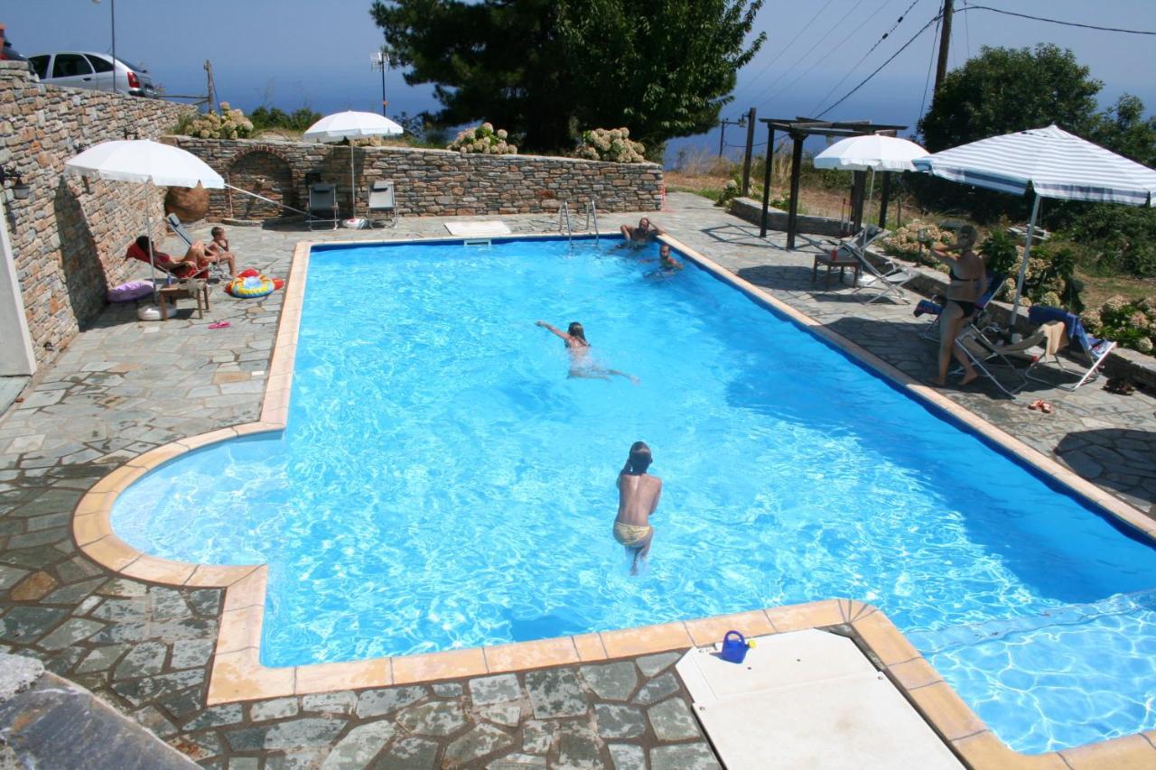Hotel Vrionis Áyios Dhimítrios Buitenkant foto