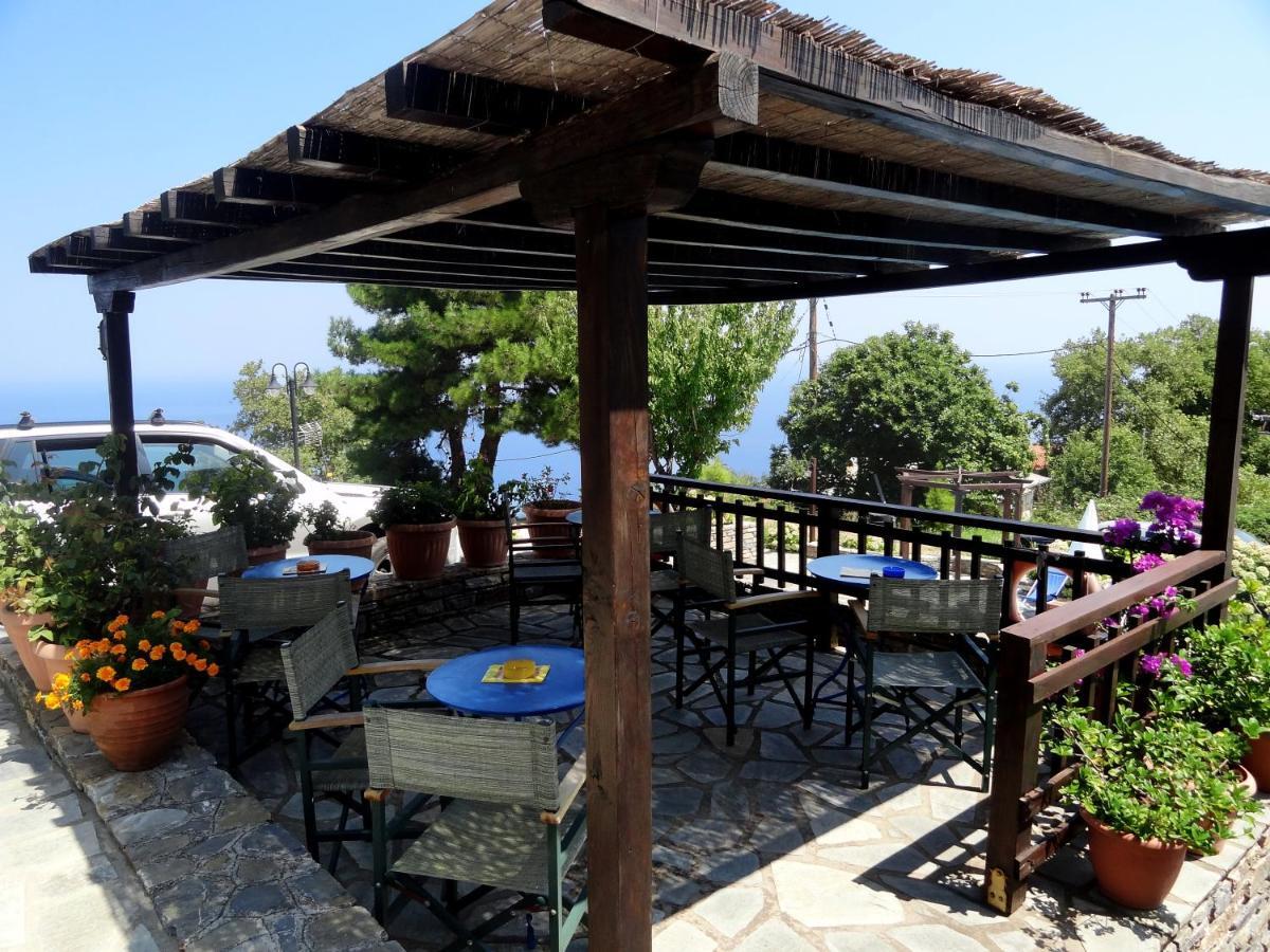 Hotel Vrionis Áyios Dhimítrios Buitenkant foto