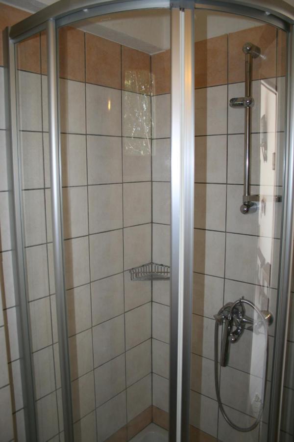 Hotel Vrionis Áyios Dhimítrios Buitenkant foto